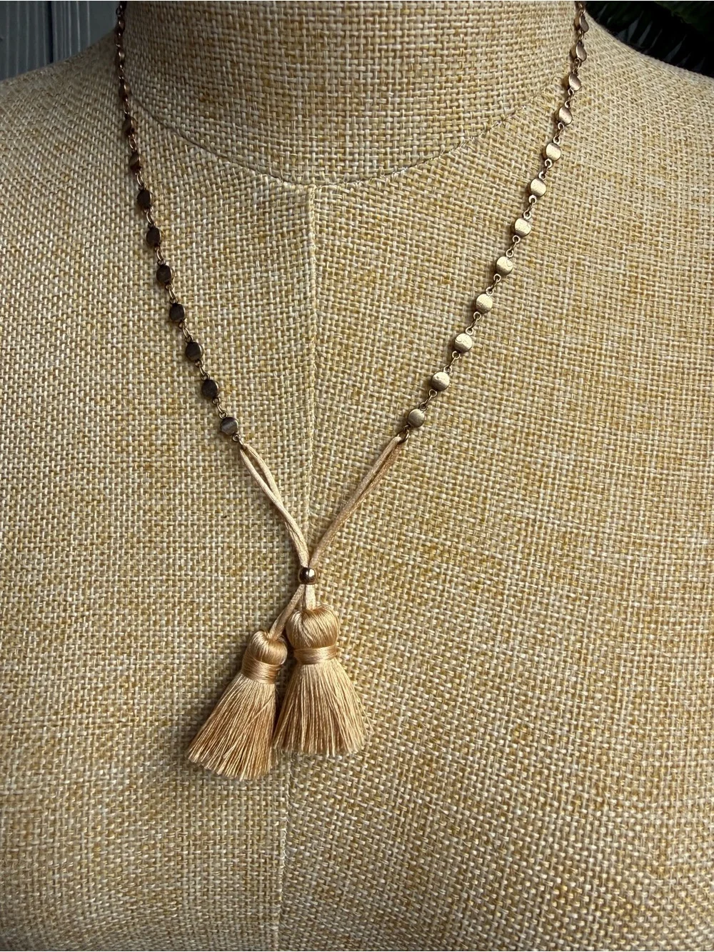 New🌟Free People-Neutral Beige Tassel Necklace with Gold-Tone Chain